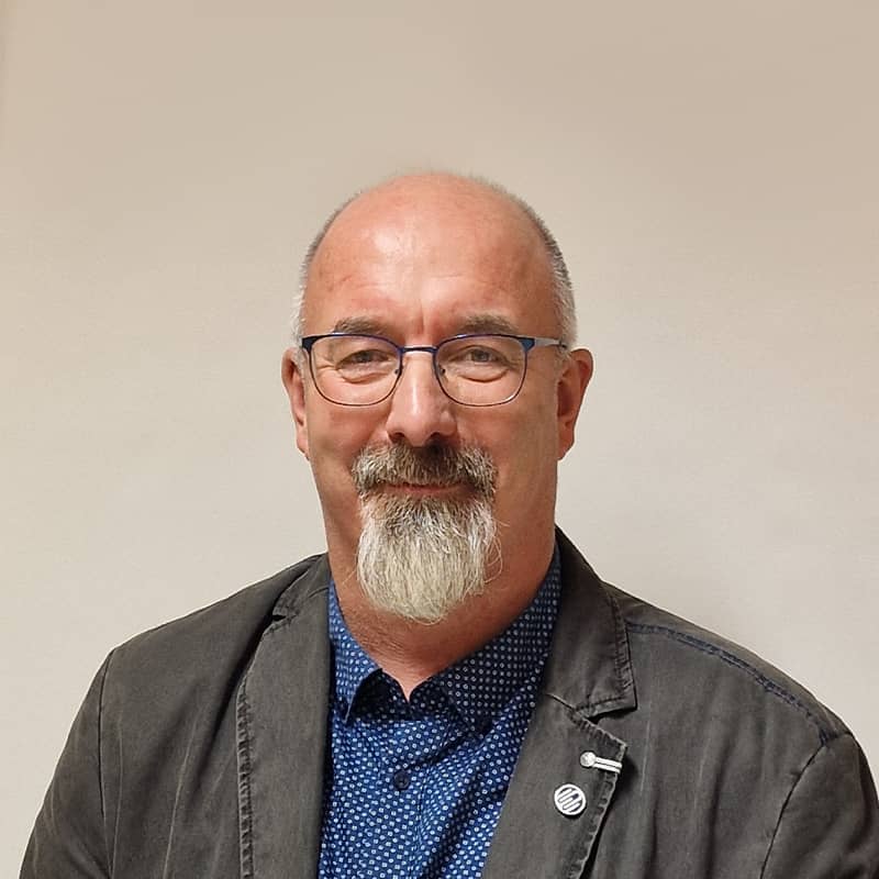 Porträtfoto des Vorstandsmitglieds Mario Zibell